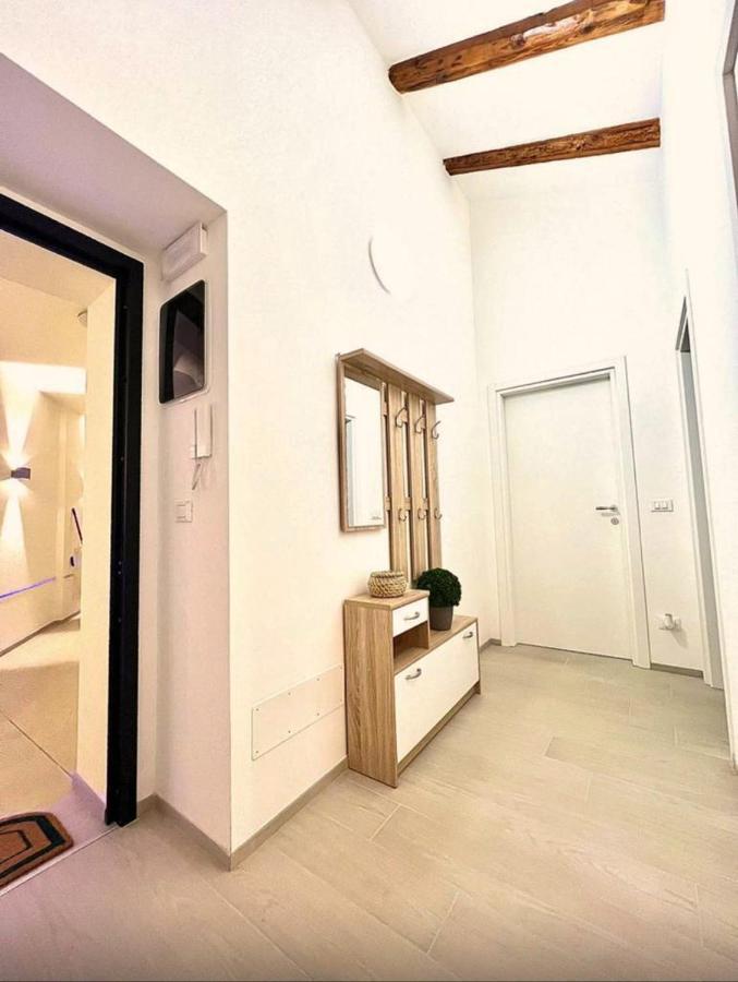 Apartment Perfect *